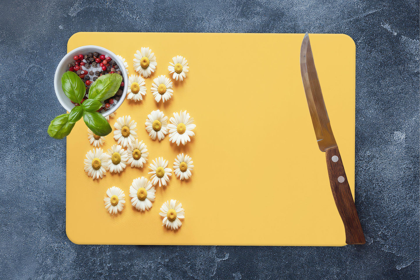 Daisy Flower Floral Glass Cutting Board