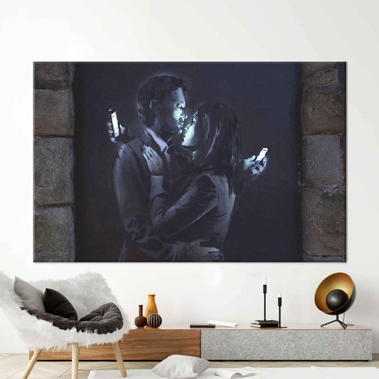 Banksy Mobile Phone Lovers Canvas Print - Graffiti Wall Art for Modern Decor