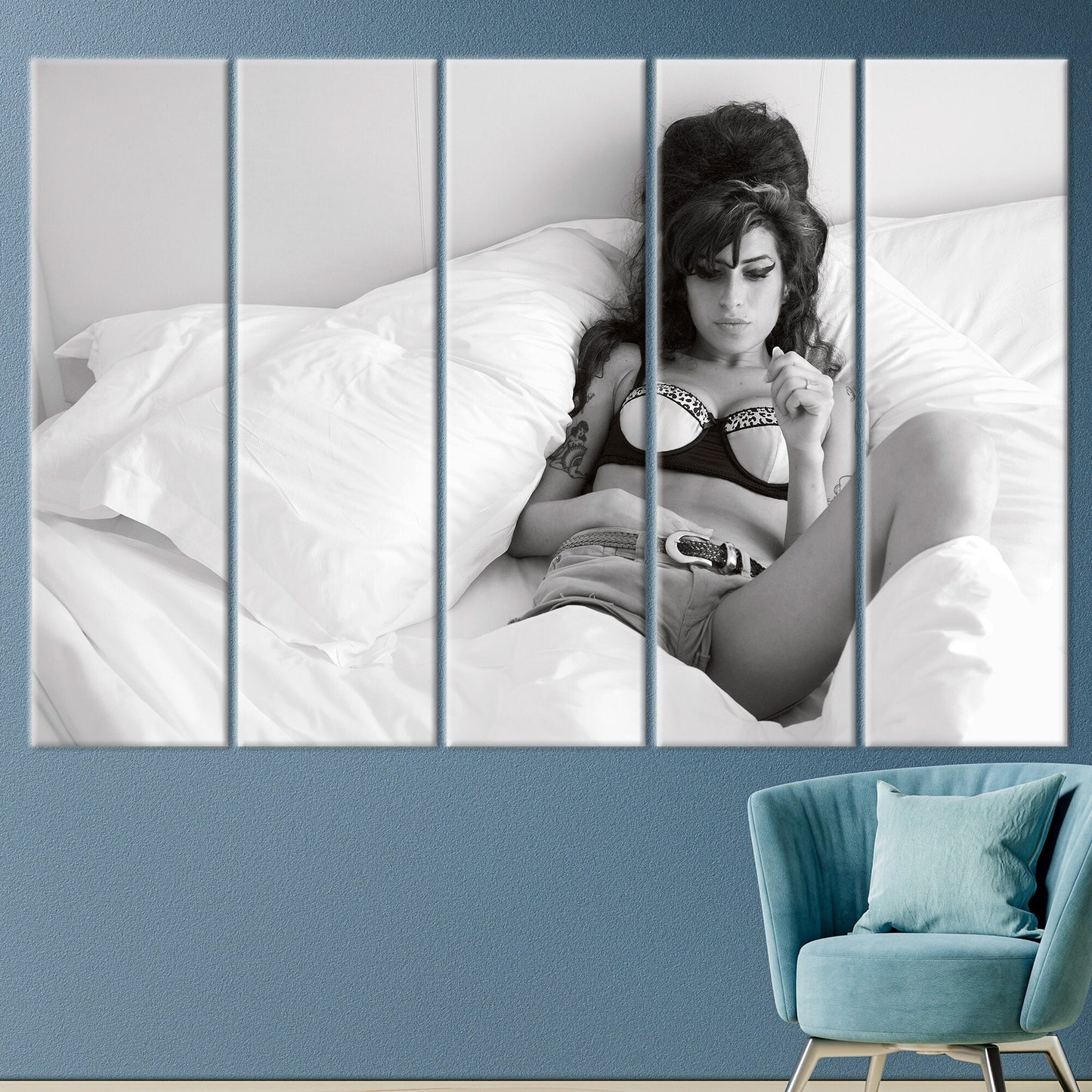 Amy Winehouse 3D Canvas Decor: Iconic Singer Art Print for Canvas Wall Art