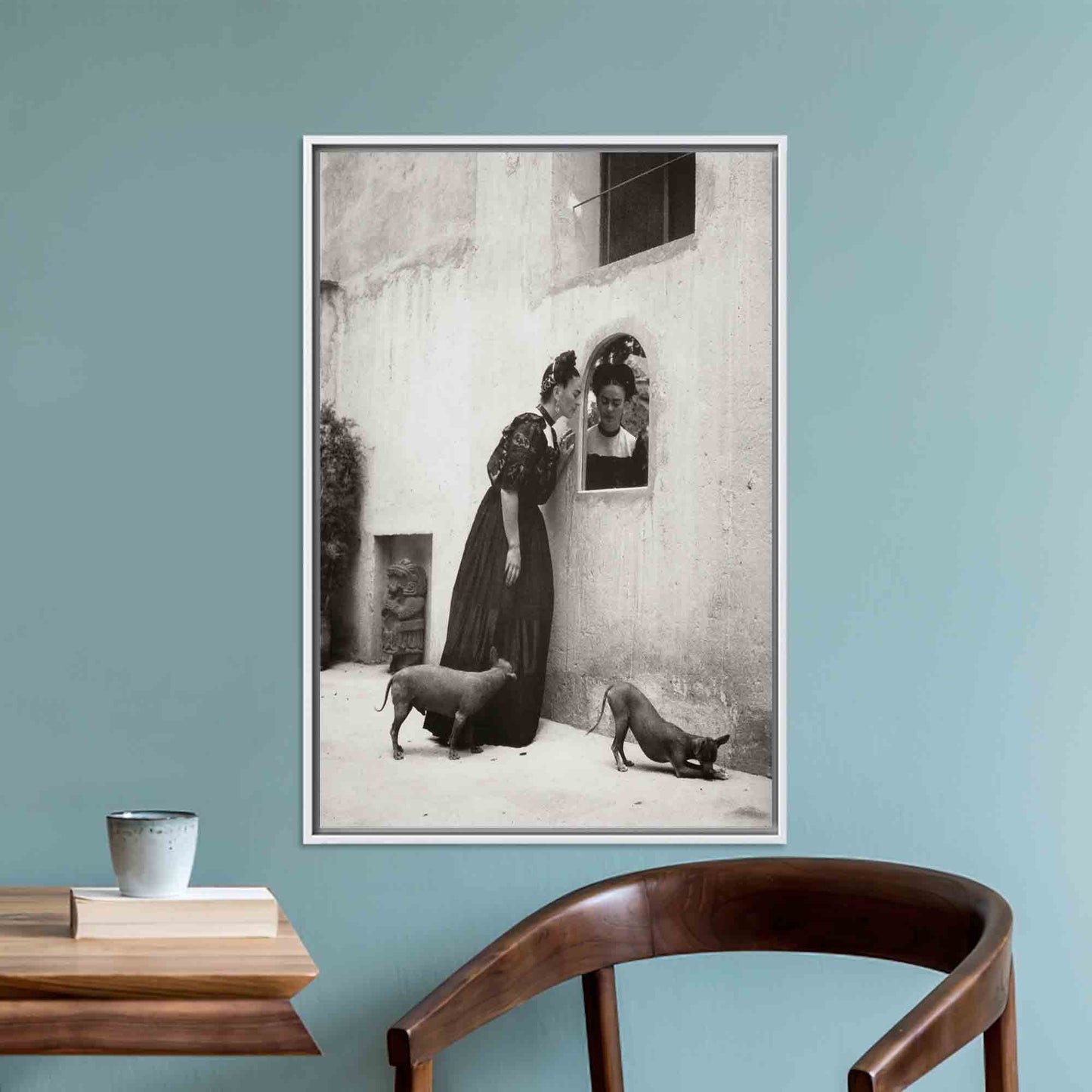 Frida Kahlo Pest Canvas Print