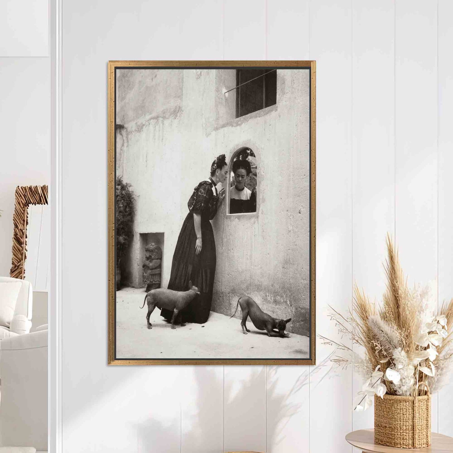 Frida Kahlo Pest Canvas Print