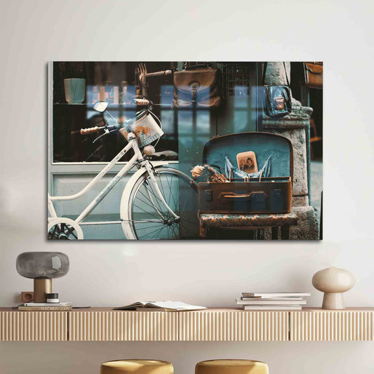 Vintage Glass Wall Art: Bicycler Design in Clear Glass