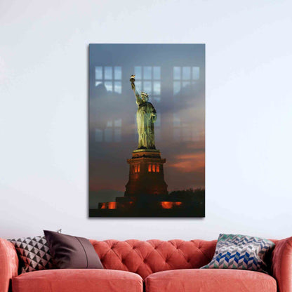 Neoclassical Statue Liberty Design Glass Wall Art