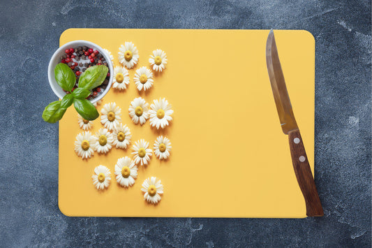 Daisy Flower Tempered Glass Cutting Board: Floral Kitchen Decor
