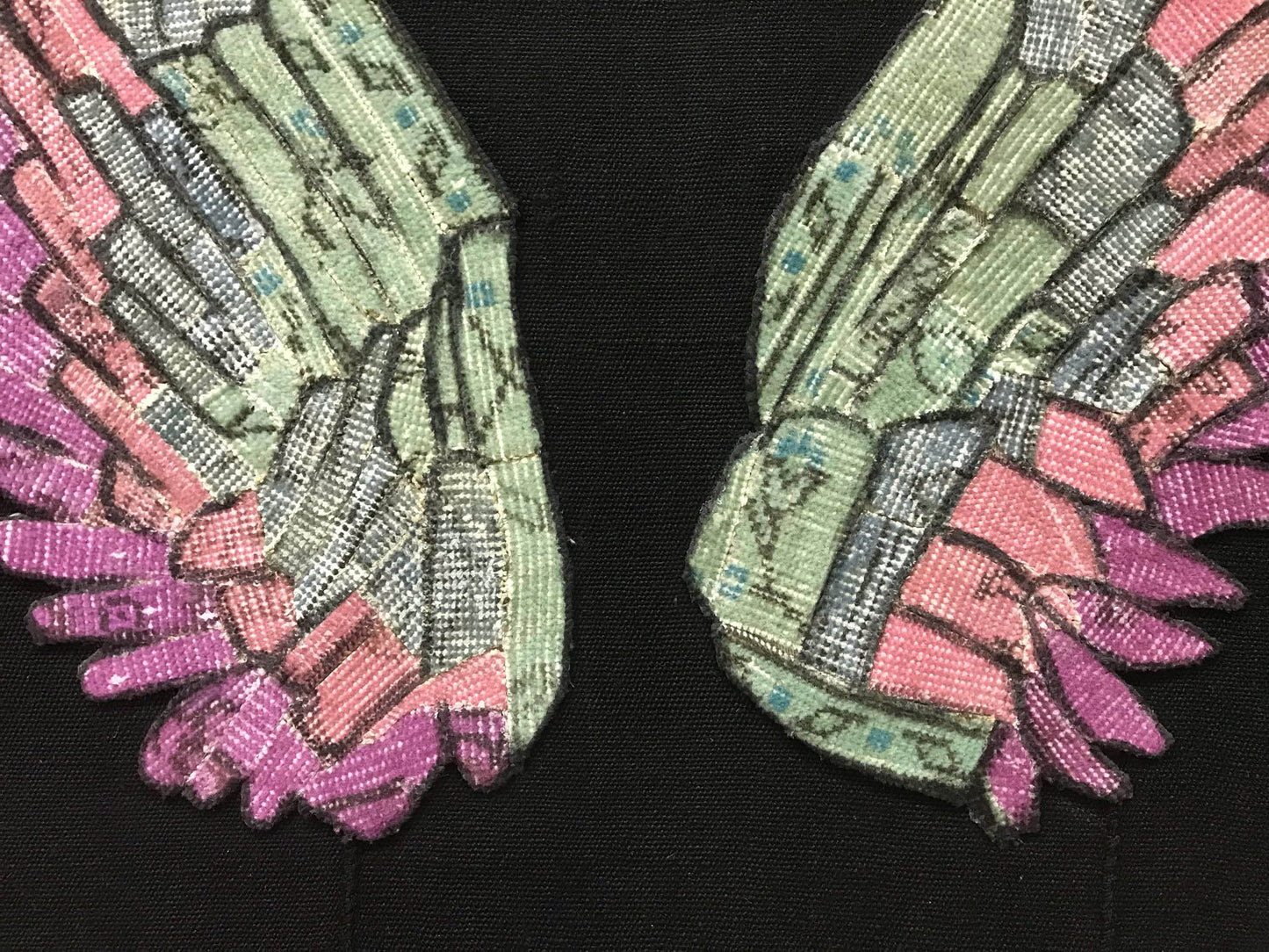 Wingscolor — artwork detail